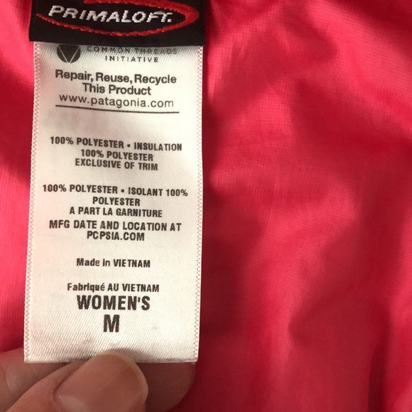 Patagonia vest white/ super light silver color. 🥶😍 Sz M with Primaloft - Picture 6 of 11